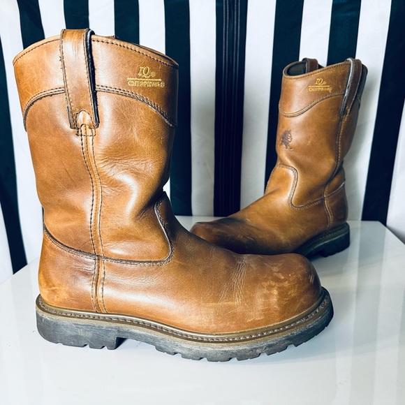 Chippewa Vintage Classic Leather Biker Boots